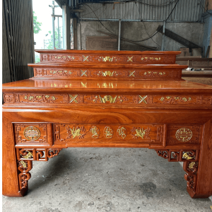 bàn thờ truyện