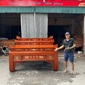bàn thờ tam cấp chan 18