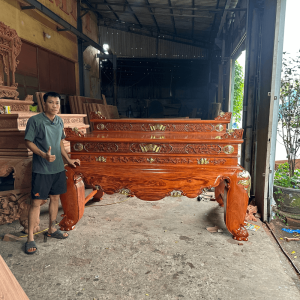 sập thờ trơn chân 26